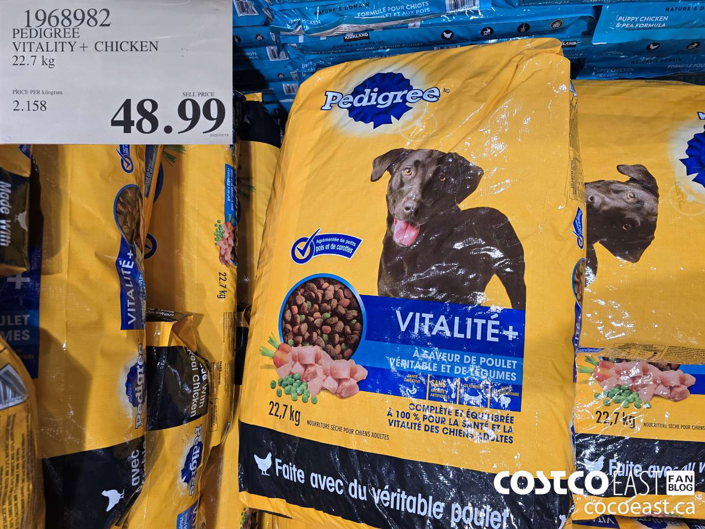 1968982 PEDIGREE VITALITY + CHICKEN 22.7 kg $48.99