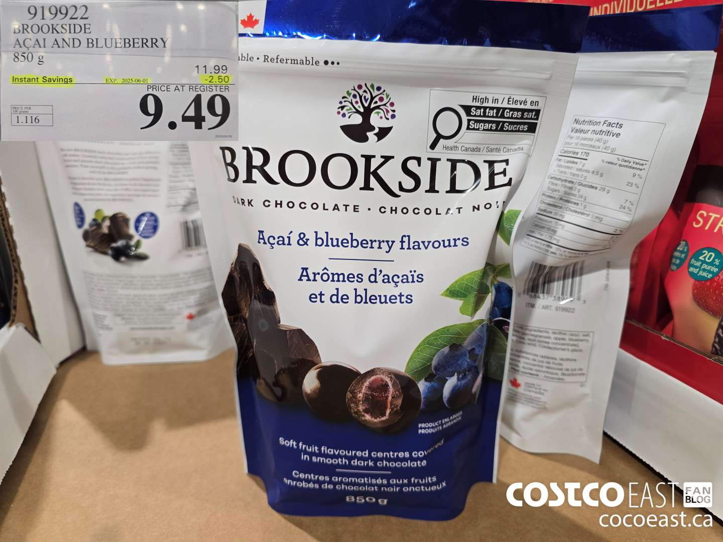 919922 BROOKSIDE ACAI AND BLUEBERRY 850 G ($2.50 INSTANT SAVINGS EXPIRES ON 2025-06-01) $9.49