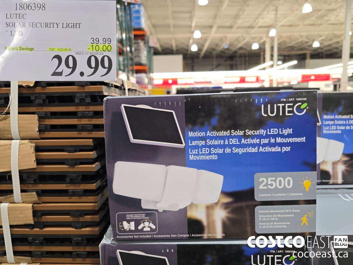 1806398 LUTEC SOLAR SECURITY LIGHT LED ($10.00 INSTANT SAVINGS EXPIRES ON 2025-06-08) $29.99