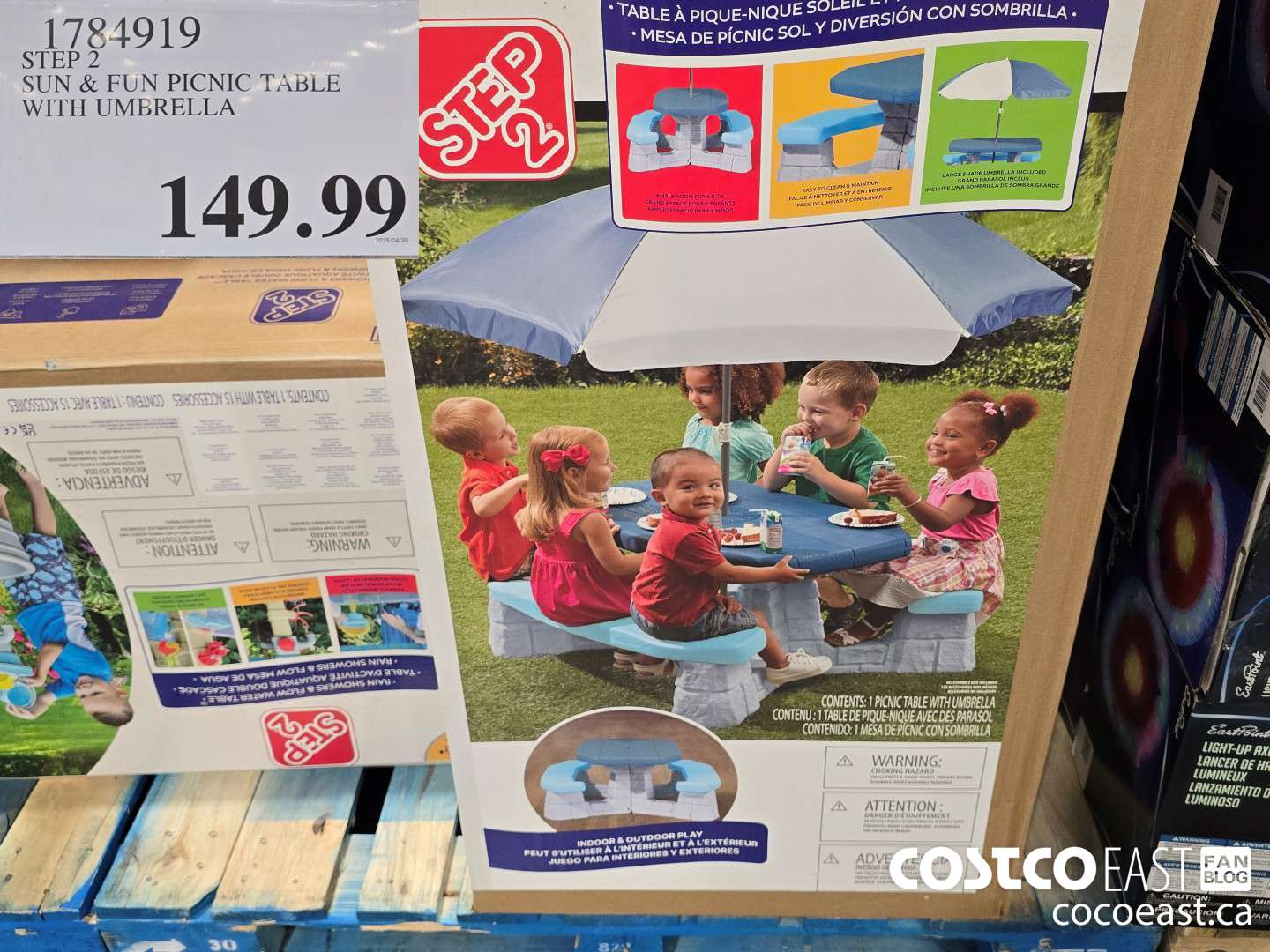 1784919 STEP 2 SUN & FUN PICNIC TABLE WITH UMBRELLA $149.99