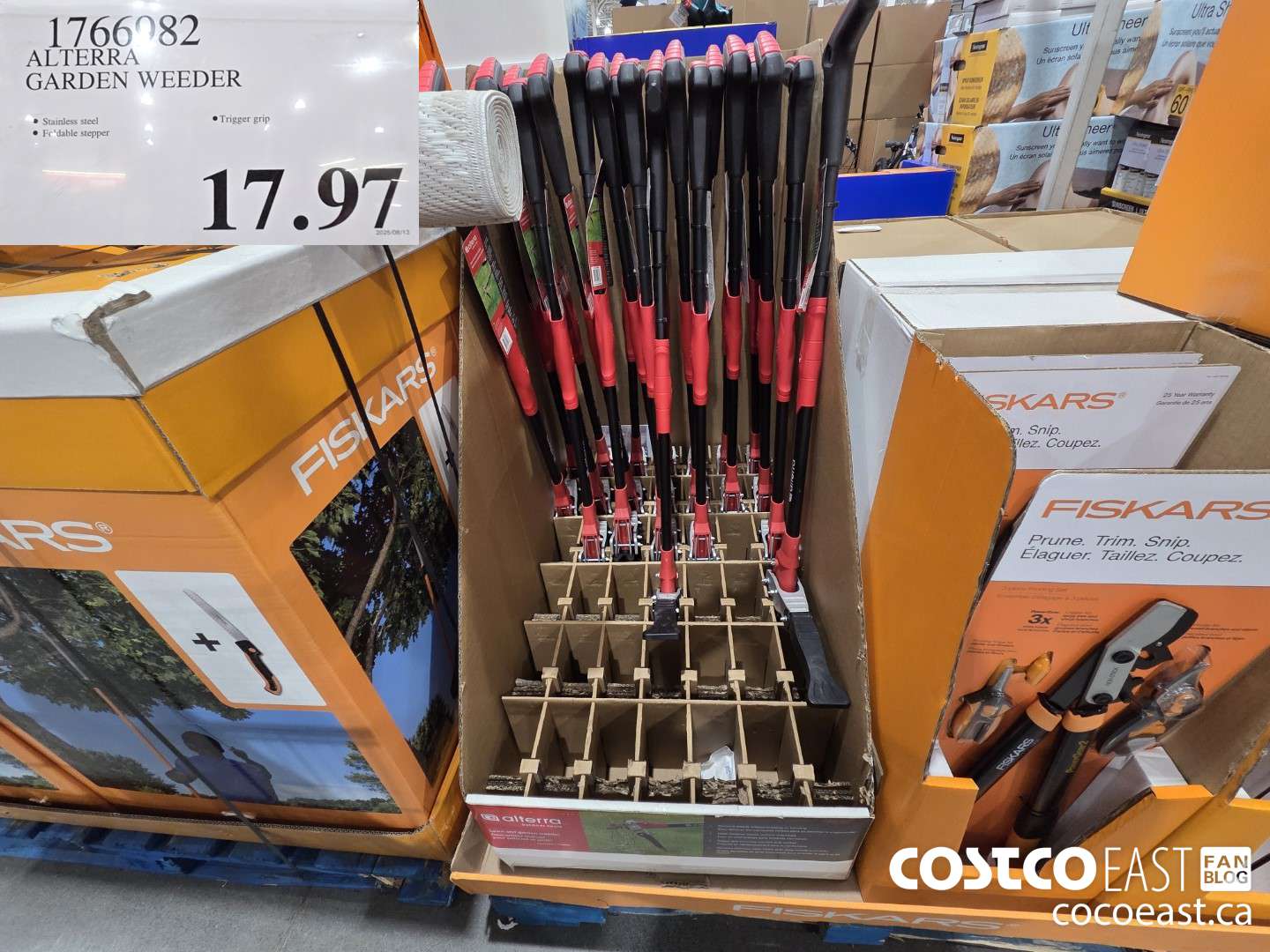 1766982 ALTERRA GARDEN WEEDER $17.97