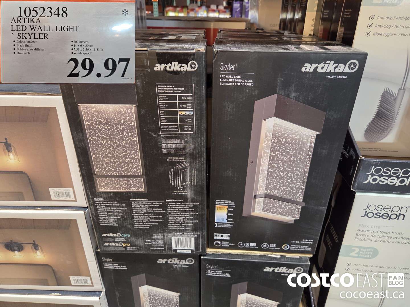 1052348 ARTIKA LED WALL LIGHT SKYLER $29.97