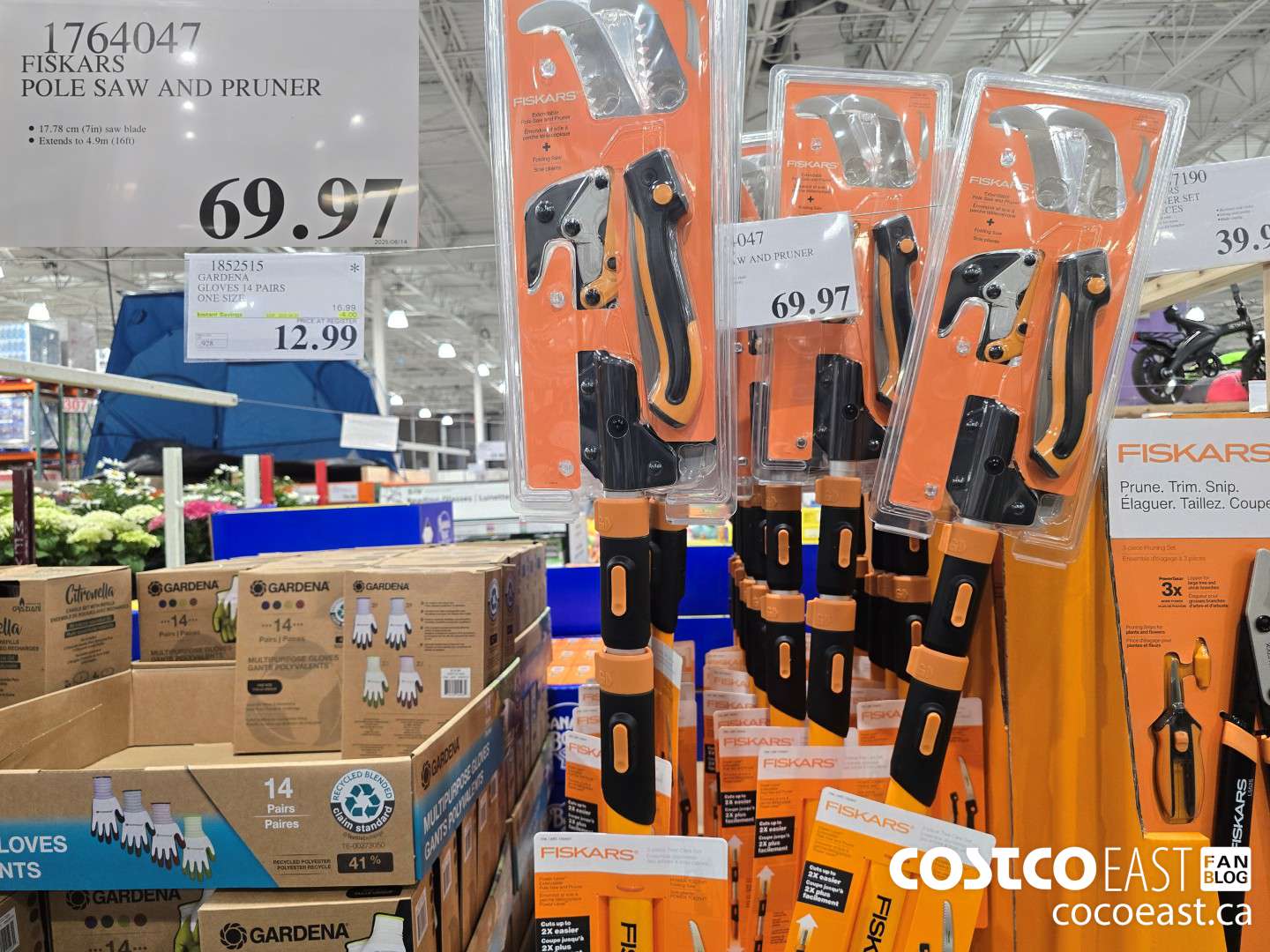 1764047 FISKARS POLE SAW AND PRUNER $69.97