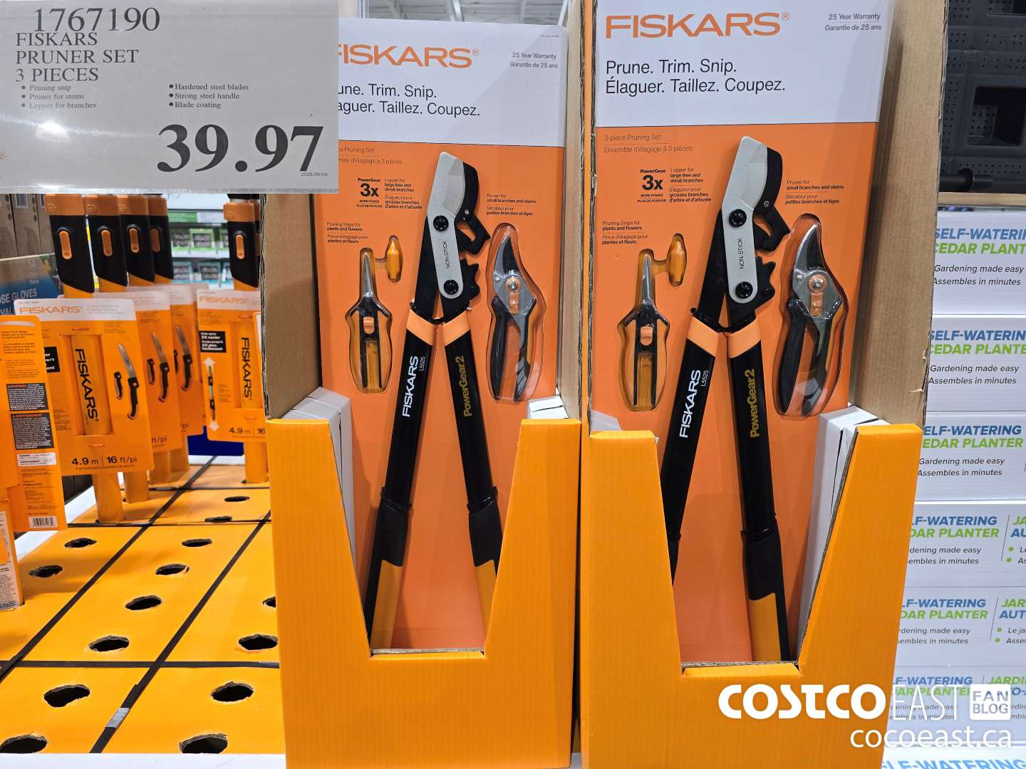 1767190 FISKARS PRUNER SET 3 PIECES $39.97