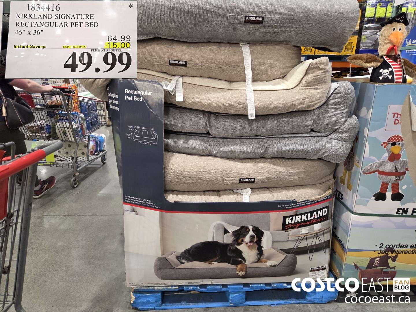 1834416 KIRKLAND SIGNATURE RECTANGULAR PET BED 46