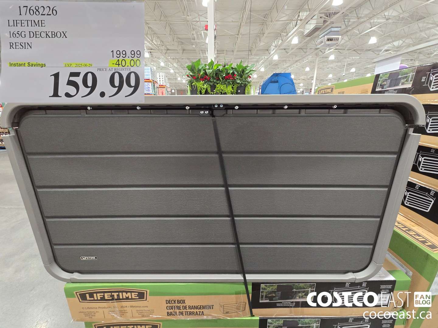 1768226 LIFETIME 165G DECKBOX RESIN ($40.00 INSTANT SAVINGS EXPIRES ON 2025-06-29) $159.99