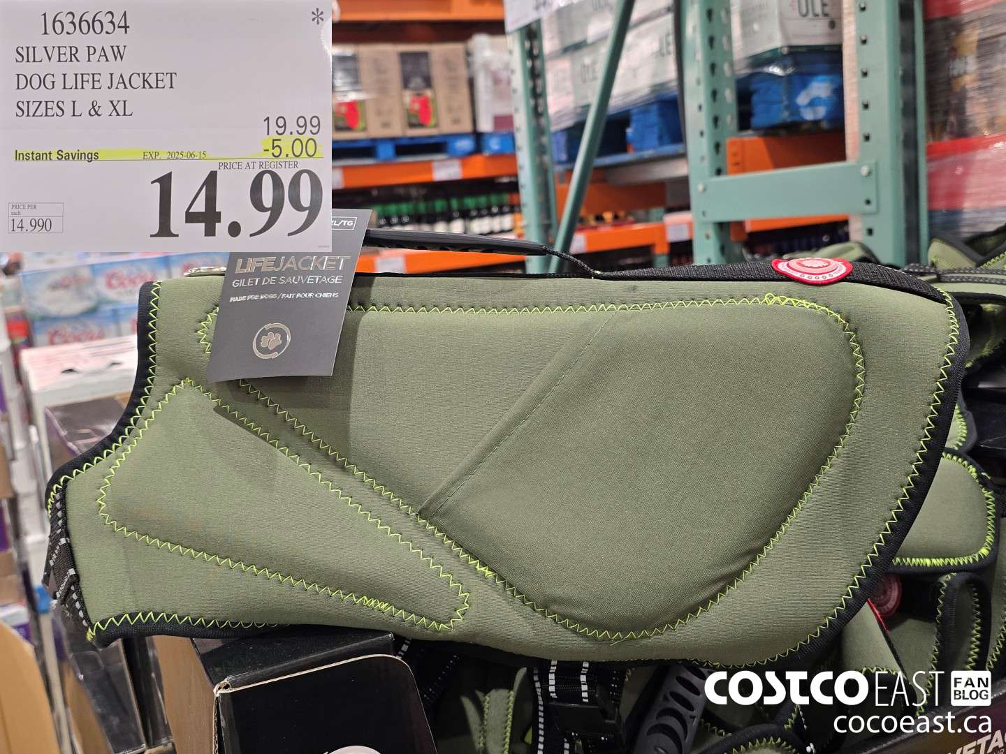 1636634 SILVER PAW DOG LIFE JACKET SIZES L & XL ($5.00 INSTANT SAVINGS EXPIRES ON 2025-06-15) $14.99