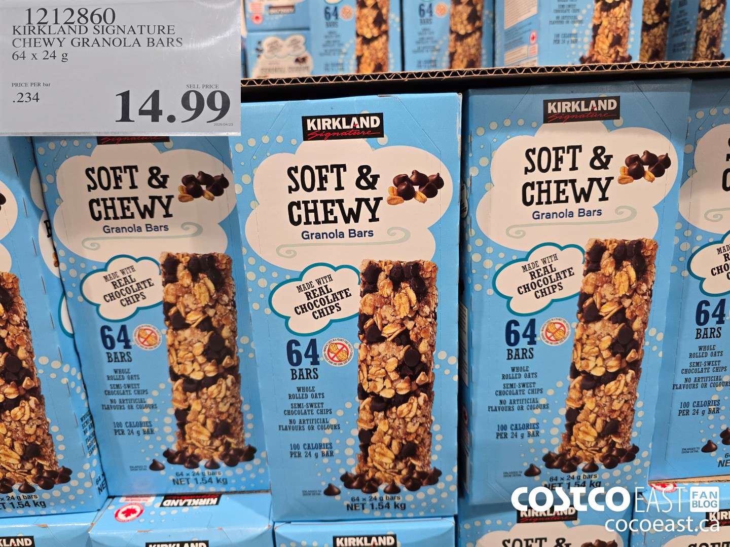 1212860 KIRKLAND SIGNATURE CHEWY GRANOLA BARS 64 X 24 G $14.99