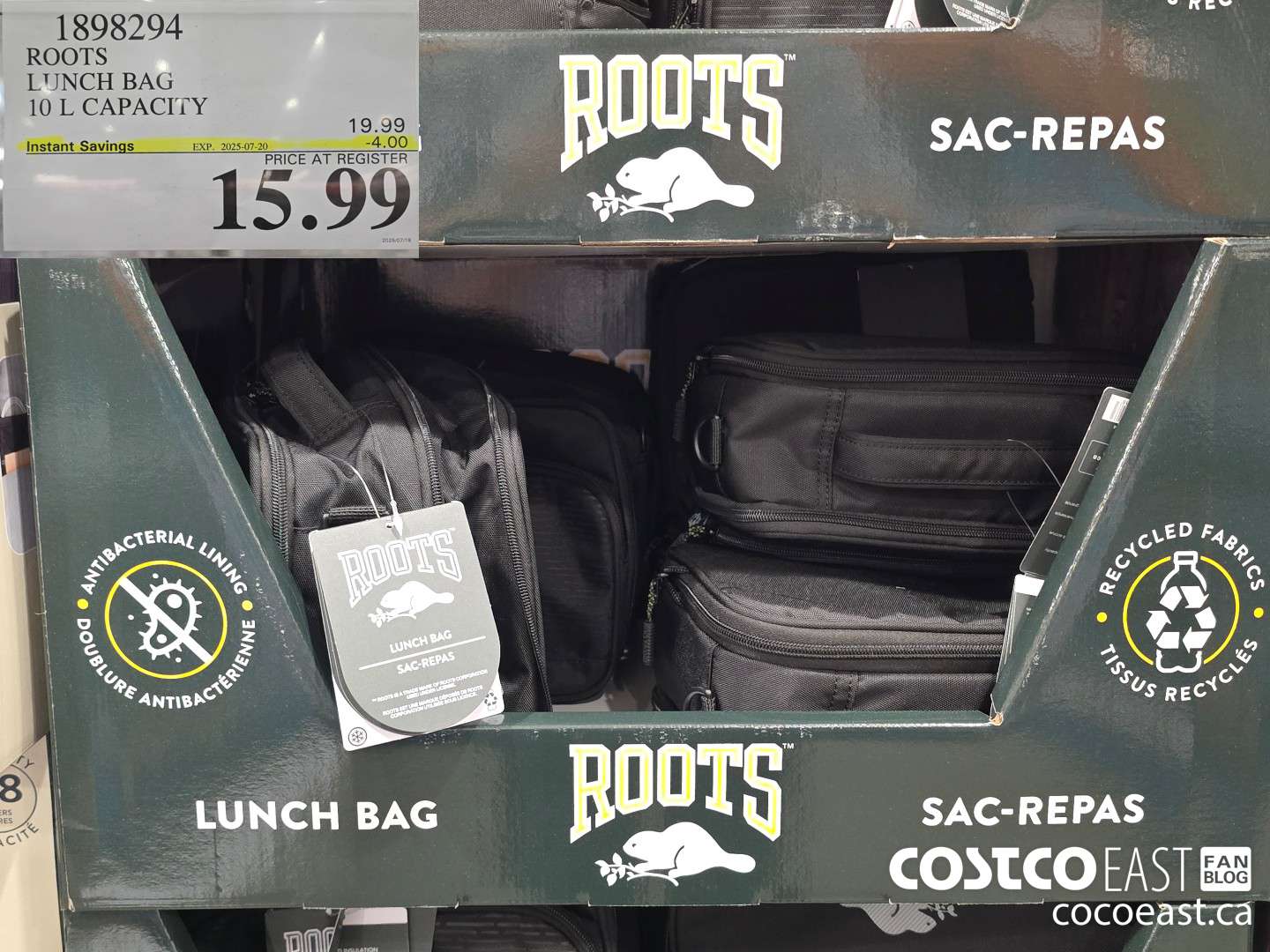1898294 ROOTS LUNCH BAG 10 L CAPACITY ($4.00 INSTANT SAVINGS EXPIRES ON 2025-07-20) $15.99