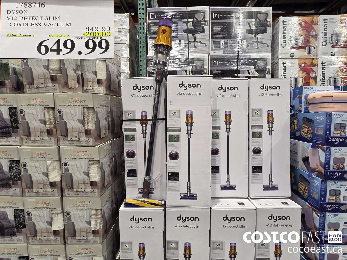 1788746 DYSON V12 DETECT SLIM CORDLESS VACUUM ($200.00 INSTANT SAVINGS EXPIRES ON 2025-08-31) $649.99