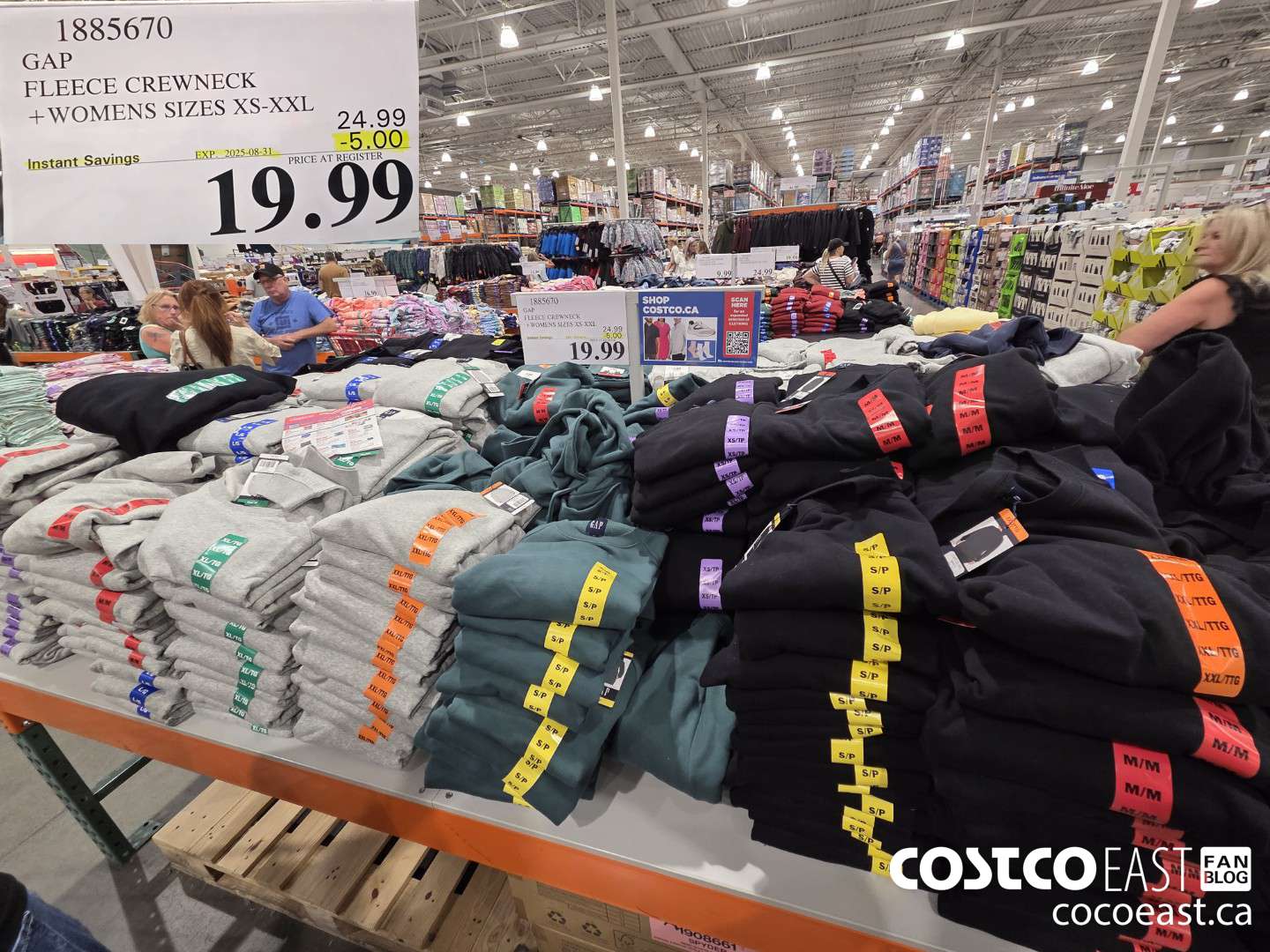 1885670 GAP FLEECE CREWNECK +WOMENS SIZES XS-XXL ($5.00 INSTANT SAVINGS EXPIRES ON 2025-08-31) $19.99