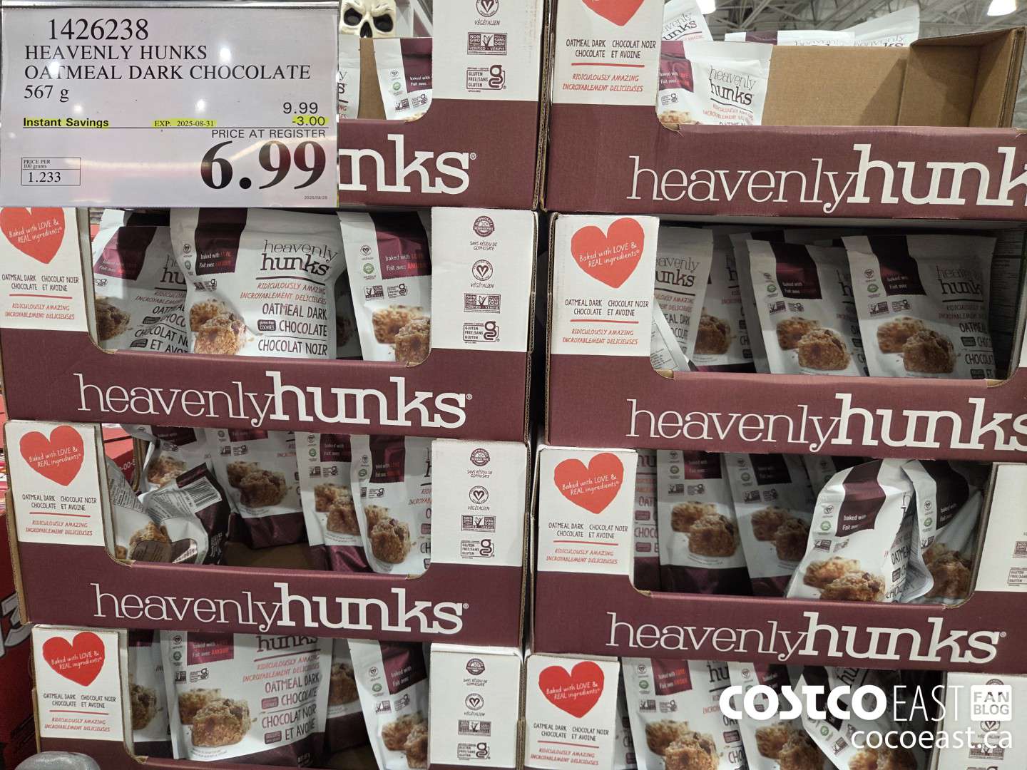 1426238 HEAVENLY HUNKS OATMEAL DARK CHOCOLATE 567 g ($3.00 INSTANT SAVINGS EXPIRES ON 2025-08-31) $6.99