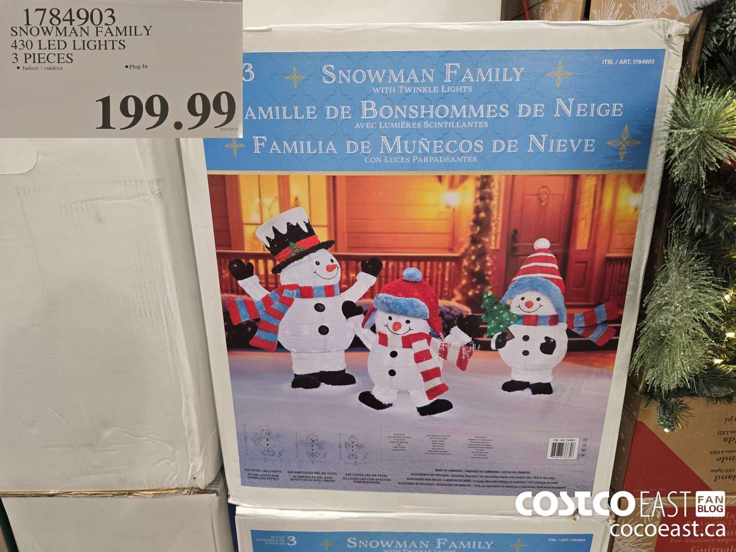 1784903 SNOWMAN FAMILY 430 LED LIGHTS 3 PIECES $199.99