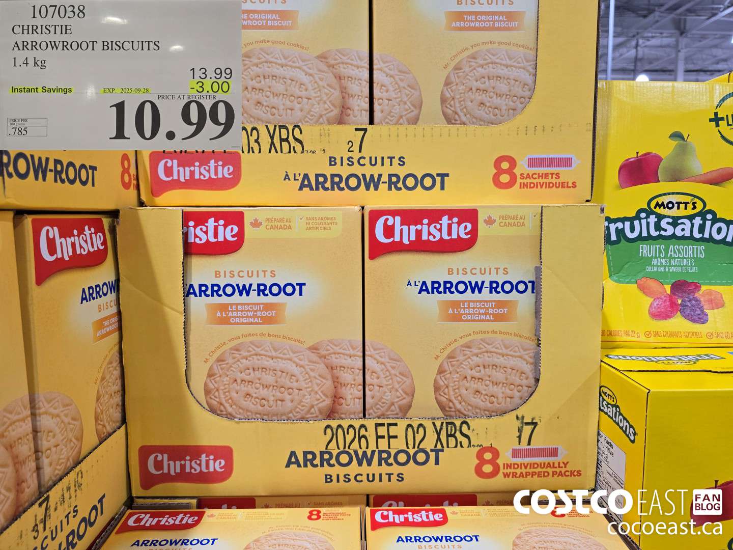 107038 CHRISTIE BROWN ARROWROOT BISCUITS 1.4 KG ($3.00 INSTANT SAVINGS EXPIRES ON 2025-09-28) $10.99