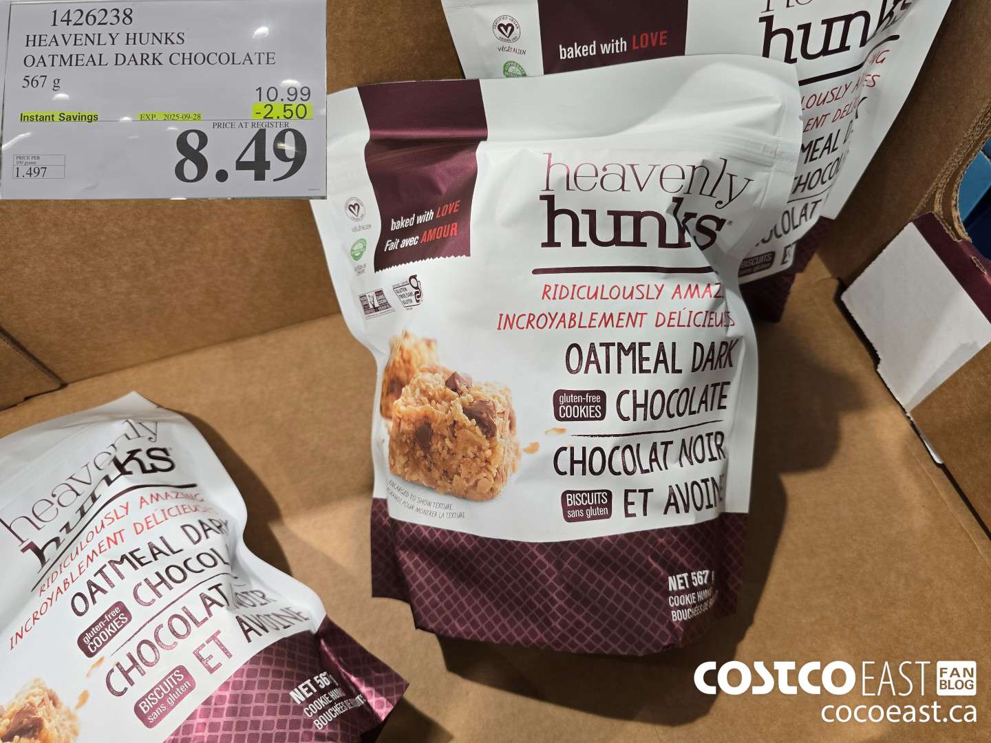 1426238 HEAVENLY HUNKS OATMEAL DARK CHOCOLATE 567 g ($2.50 INSTANT SAVINGS EXPIRES ON 2025-09-28) $8.49