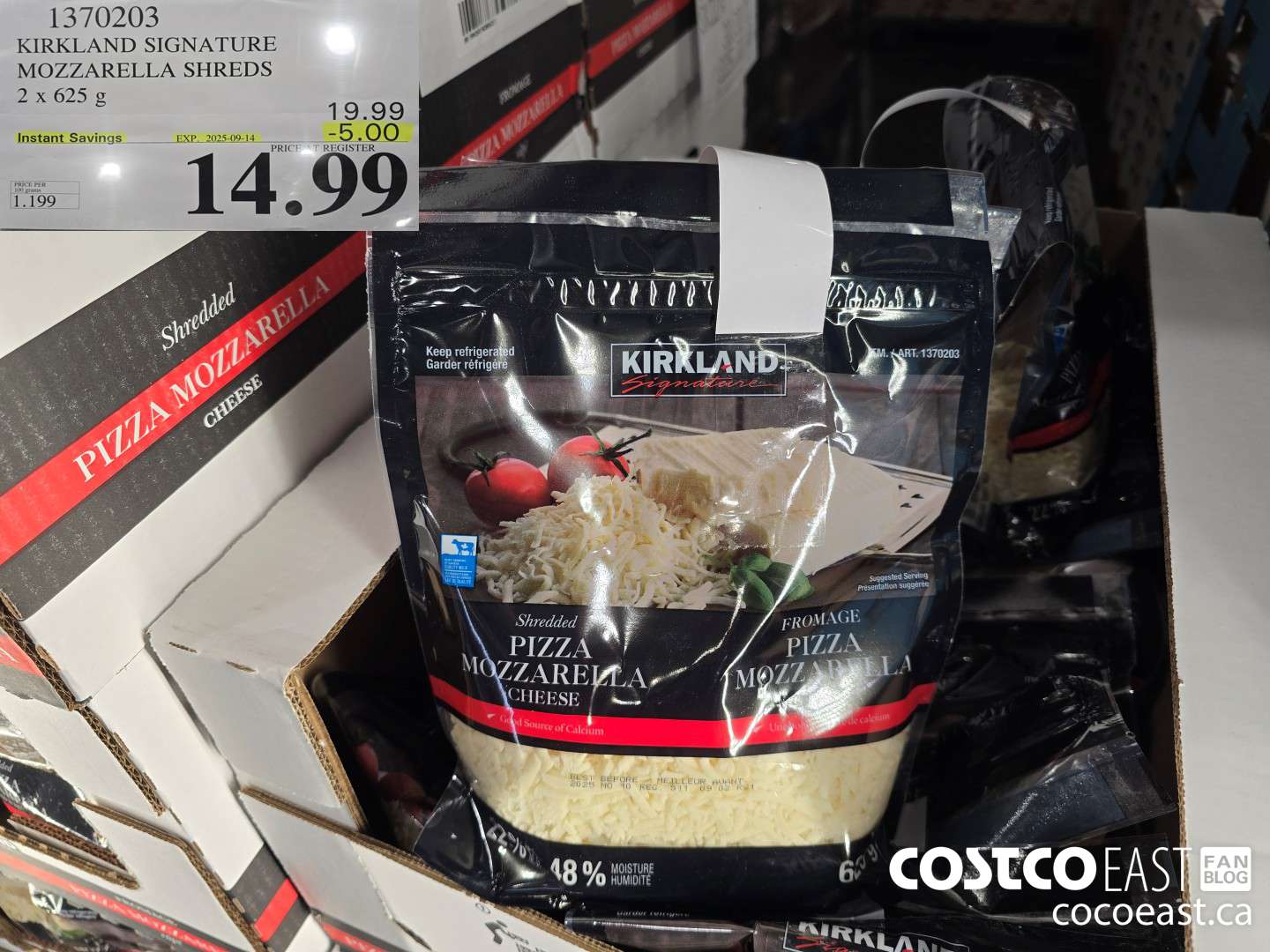 1370203 KIRKLAND SIGNATURE MOZZARELLA SHREDS 2 X 625G ($5.00 INSTANT SAVINGS EXPIRES ON 2025-09-14) $14.99