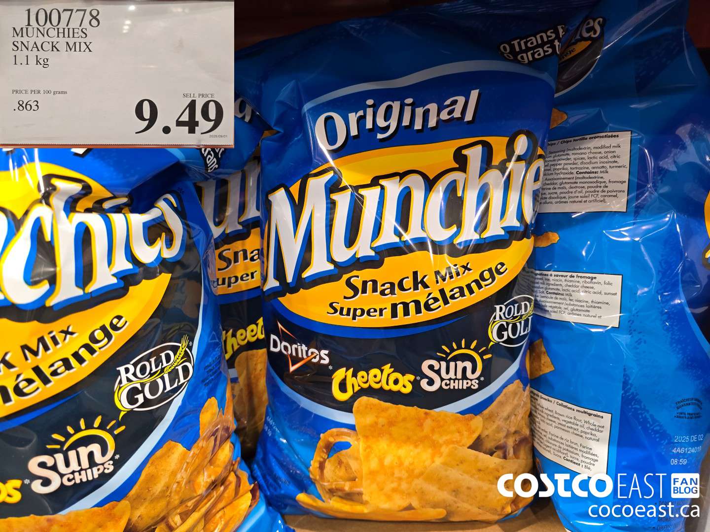 100778 MUNCHIES SNACK MIX 1.1 KG $9.49
