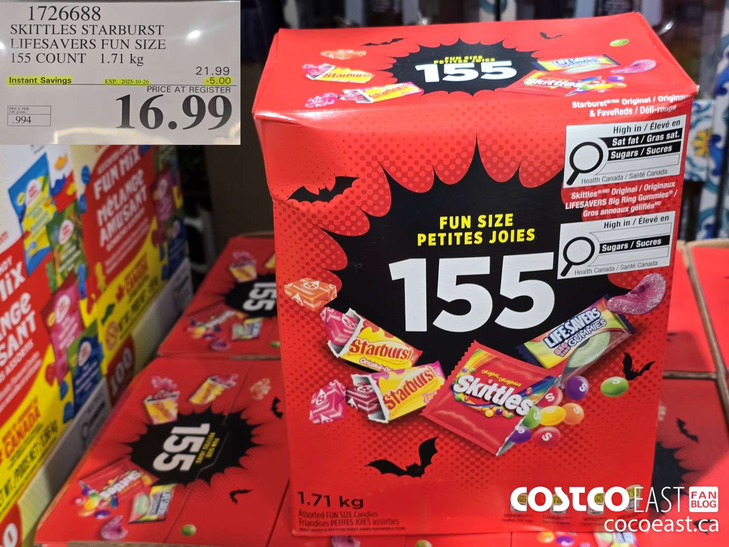 1726688 SKITTLES STARBURST LIFESAVERS FUN SIZE 155 COUNT 1.71KG ($5.00 INSTANT SAVINGS EXPIRES ON 2025-10-26) $16.99