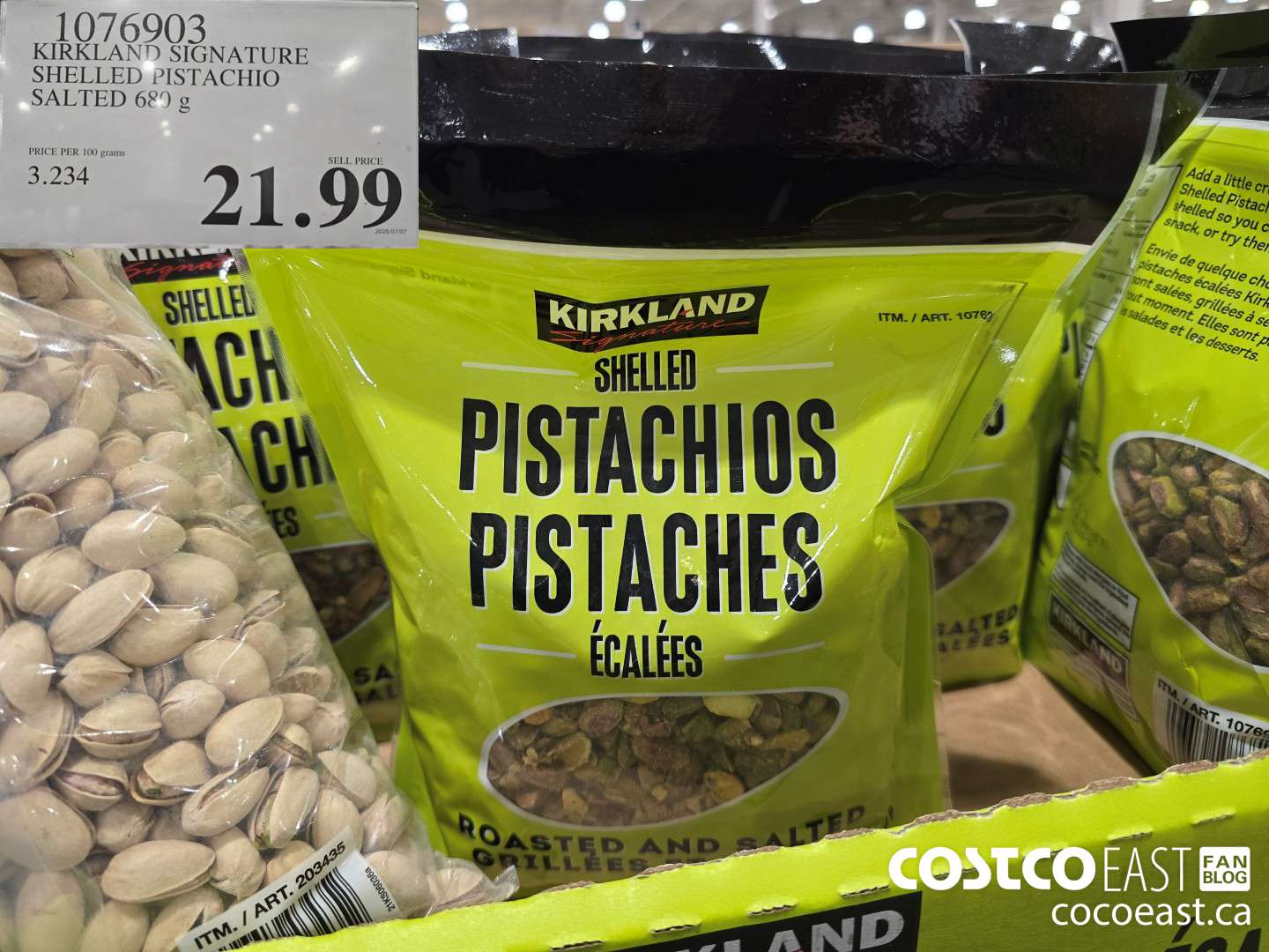 1076903 KIRKLAND SIGNATURE SHELLED PISTACHIO SALTED 680 G $21.99