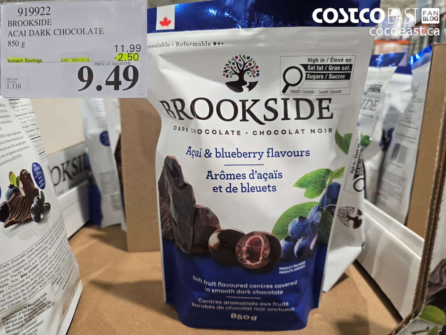 919922 BROOKSIDE ACAI AND BLUEBERRY 850 G ($2.50 INSTANT SAVINGS EXPIRES ON 2025-12-14) $9.49