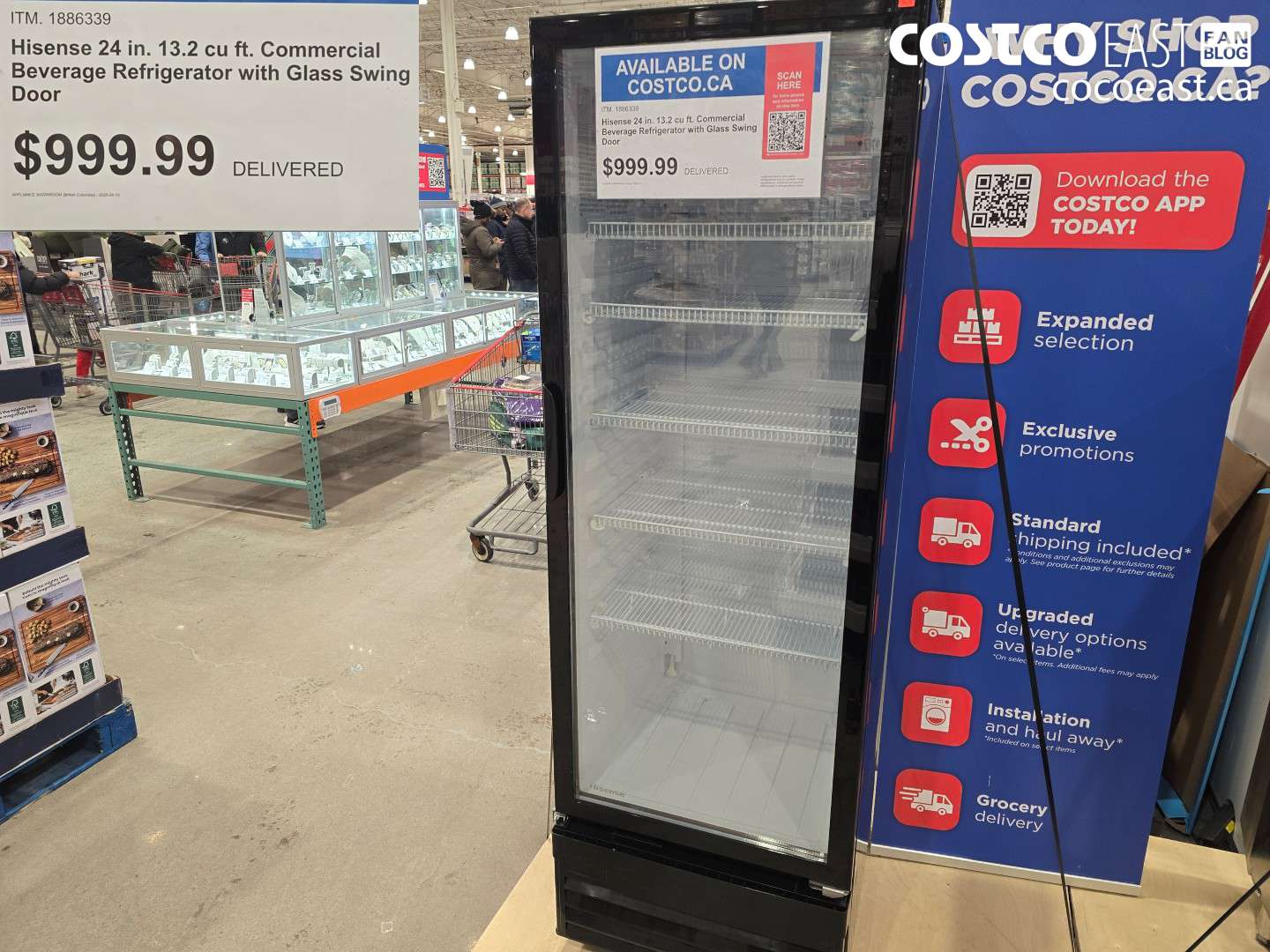 1886339 Hisense 24 in. 13.2 cu ft. Commercial Beverage Refrigerator with Glass Swing Door $999.99