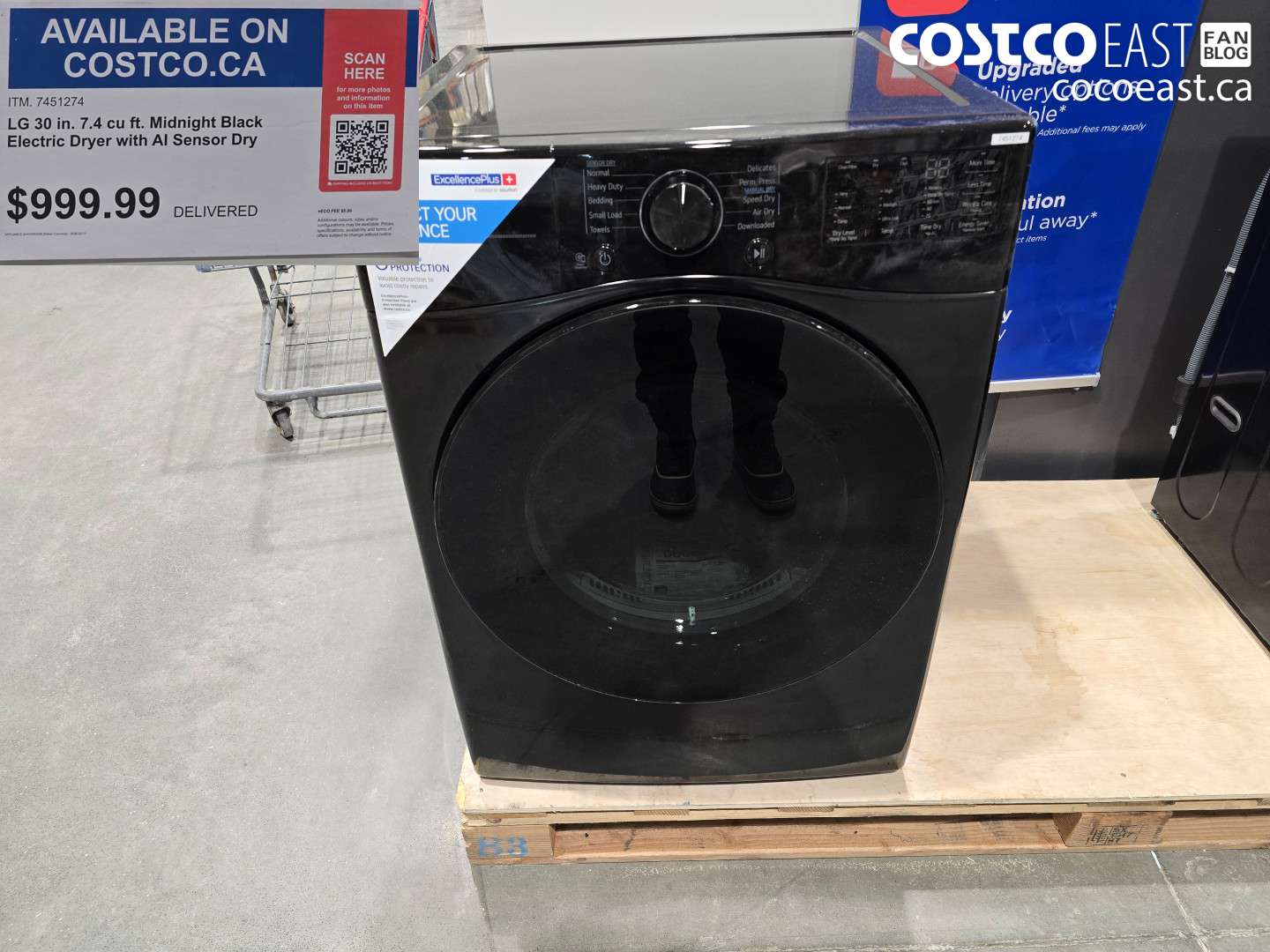 7451274 LG 30 in. 7.4 cu ft. MIDNIGHT BLACK ELECTRIC DRYER WITH AI SENSOR DRY $999.99