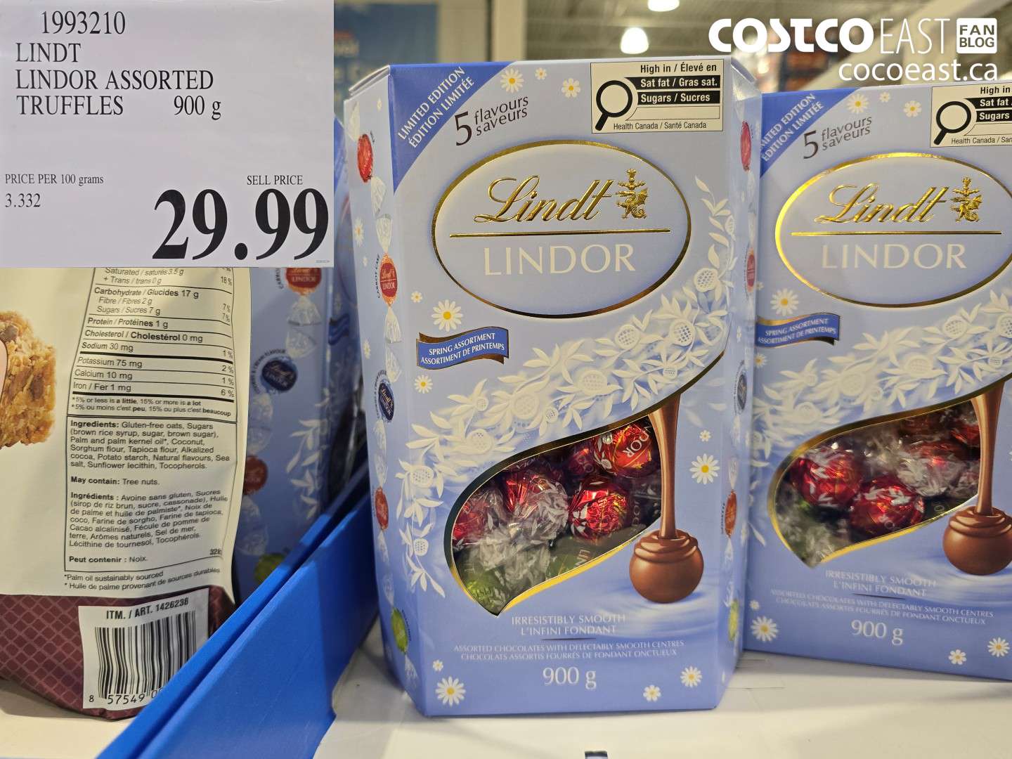 19932110 LINDT LINDOR ASSORTED TRUFFLES 900 G $29.99