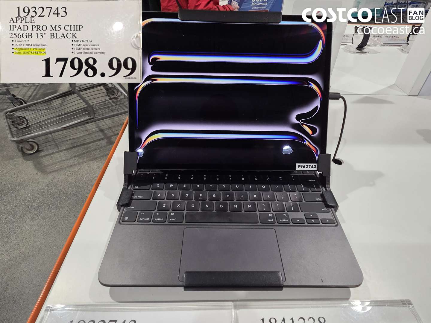 1932743 APPLE IPAD PRO M5 CHIP 256GB 13