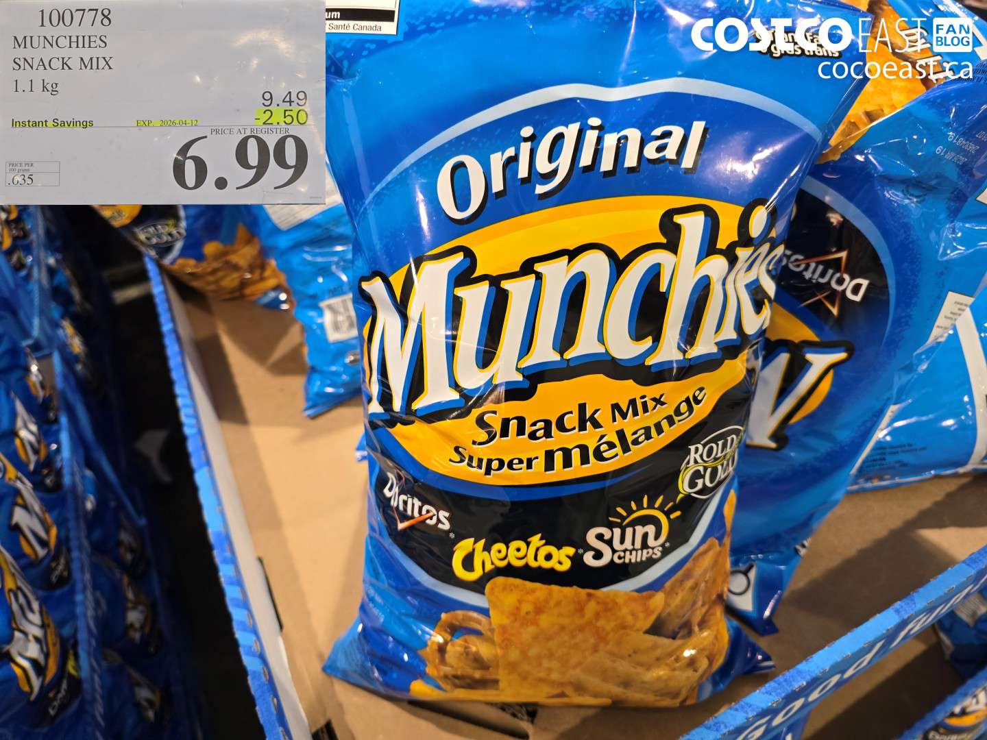100778 MUNCHIES SNACK MIX 1.1 KG ($2.50 INSTANT SAVINGS EXPIRES ON 2026-04-12) $6.99