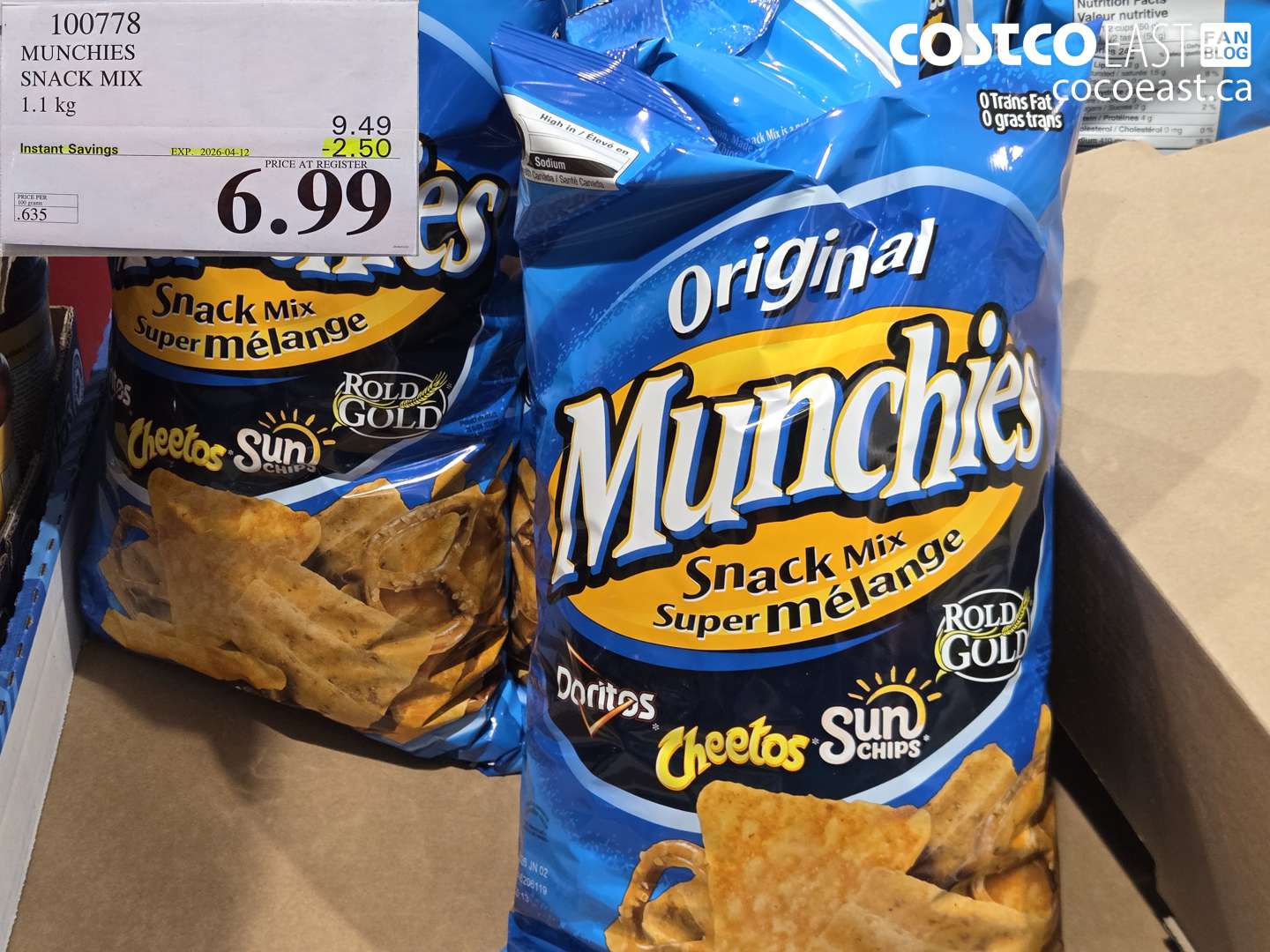 100778 MUNCHIES SNACK MIX 1.1 KG ($2.50 INSTANT SAVINGS EXPIRES ON 2026-04-12) $6.99