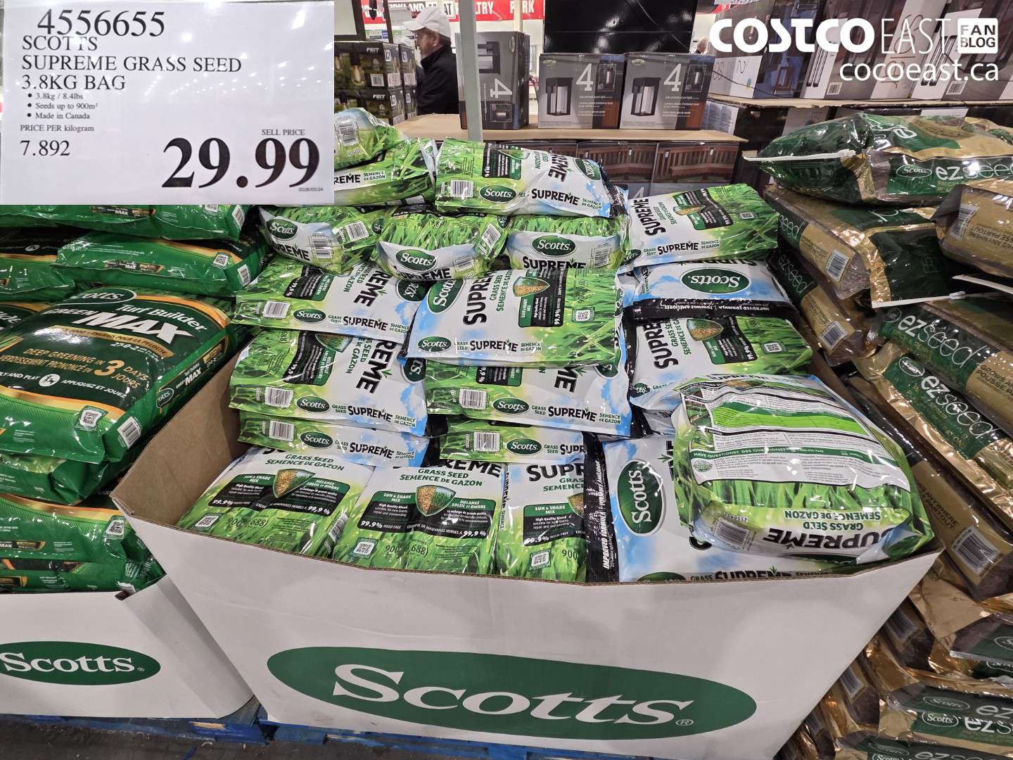 4556655 SCOTTS SUPREME GRASS SEED 3.8KG BAG $29.99