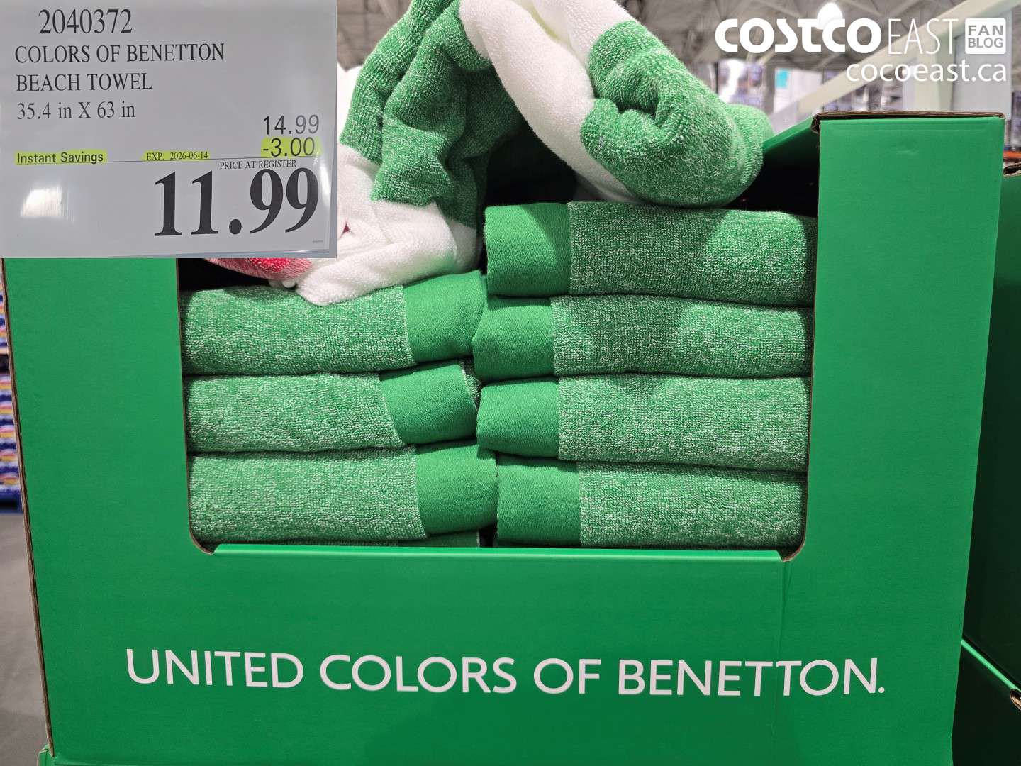2040372 COLORS OF BENETTON BEACH TOWEL 35.4 IN X 63 IN ($3.00 INSTANT SAVINGS EXPIRES ON 2026-06-14) $11.99