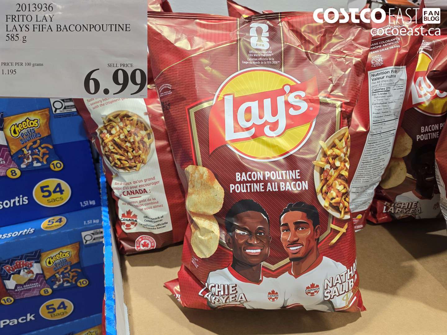 2013936 FRITO LAY LAYS FIFA BACONPOUTINE 585 G $6.99