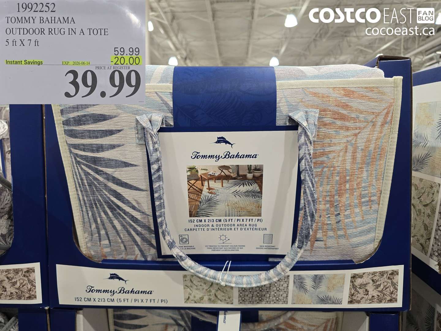 1992252 TOMMY BAHAMA OUTDOOR RUG IN A TOTE 5 FT X 7 FT ($20.00 INSTANT SAVINGS EXPIRES ON 2026-06-14) $39.99