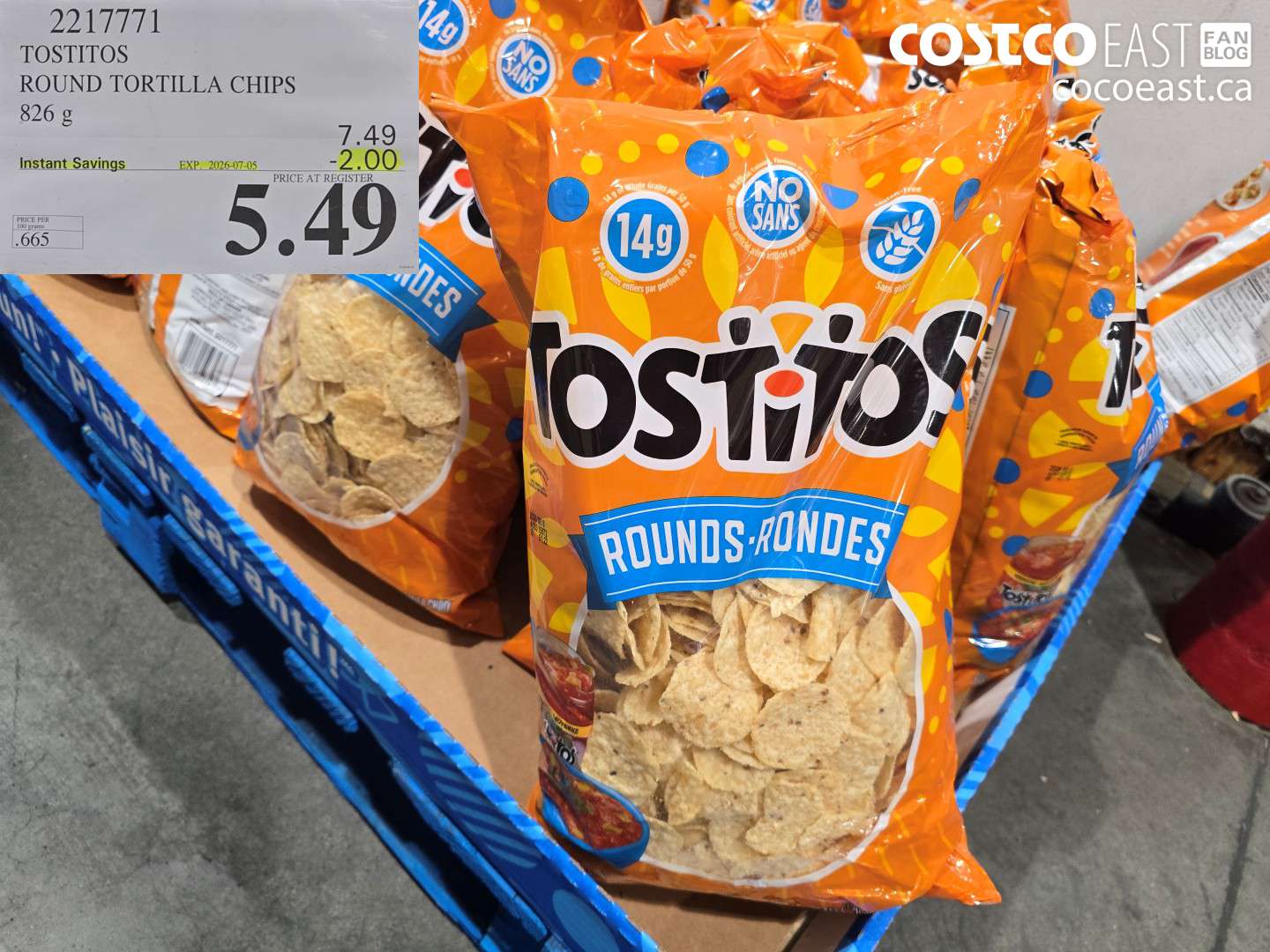 2217771 TOSTITOS ROUND TORTILLA CHIPS 826 G ($2.00 INSTANT SAVINGS EXPIRES ON 2026-07-05) $5.49