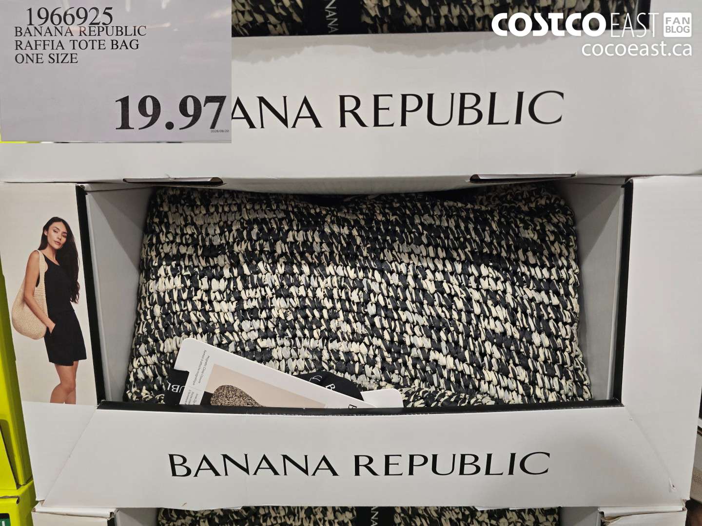 1966925 BANANA REPUBLIC RAFFIA TOTE BAG ONE SIZE $19.97