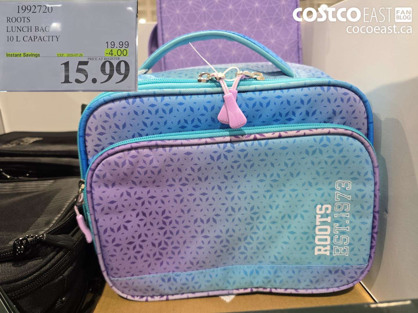 1992720 ROOTS LUNCH BAG 10 L CAPACITY ($4.00 INSTANT SAVINGS EXPIRES ON 2026-07-26) $15.99