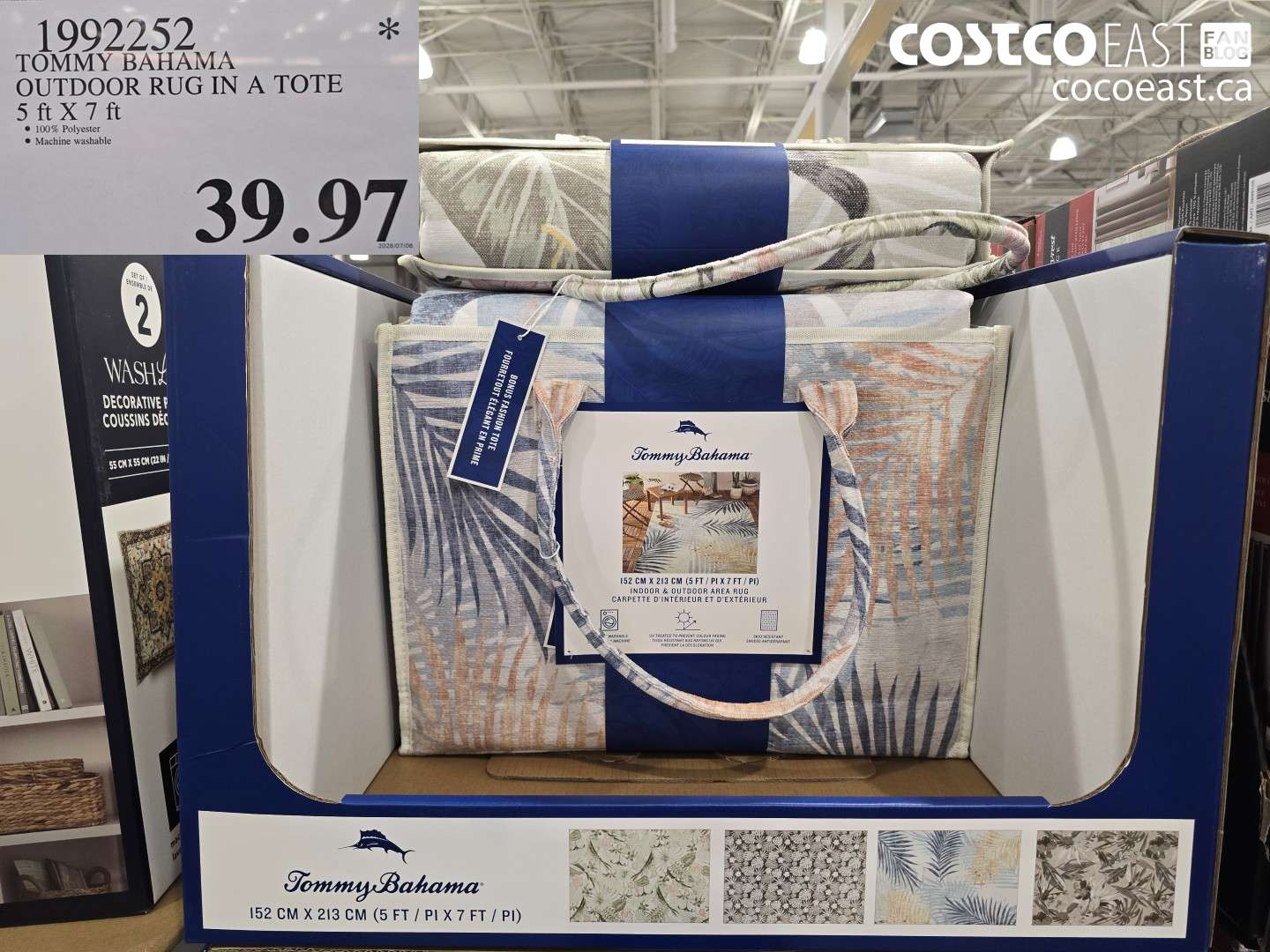 1992252 TOMMY BAHAMA OUTDOOR RUG IN A TOTE 5 FT X 7 FT $39.97