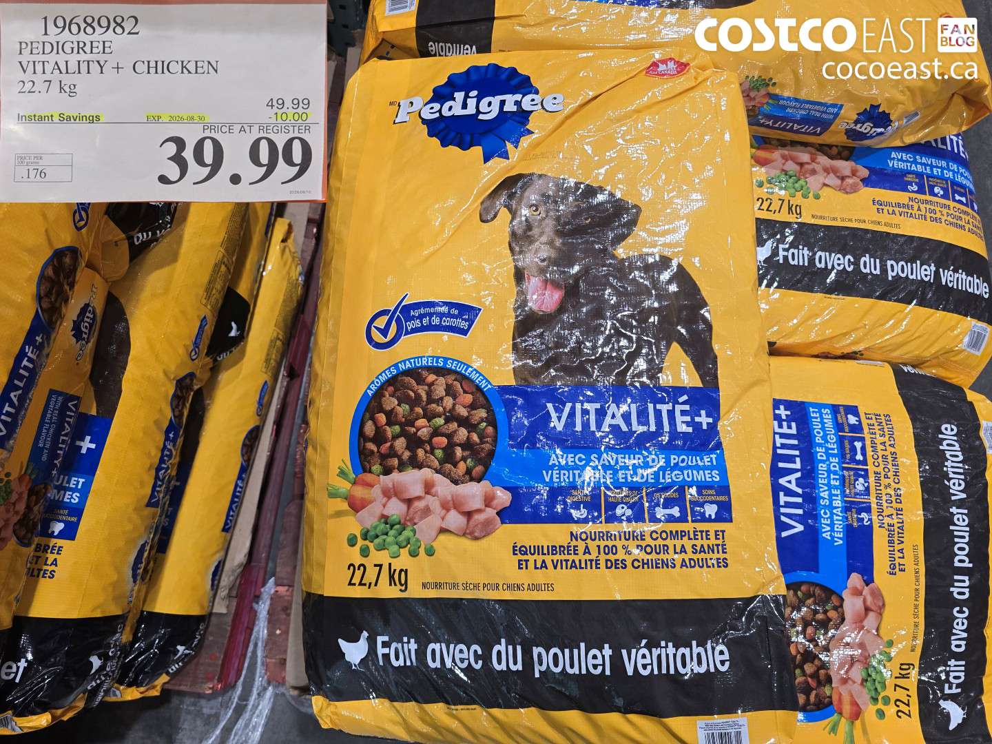1968982 PEDIGREE VITALITY + CHICKEN 22.7 KG ($10.00 INSTANT SAVINGS EXPIRES ON 2026-08-30) $39.99