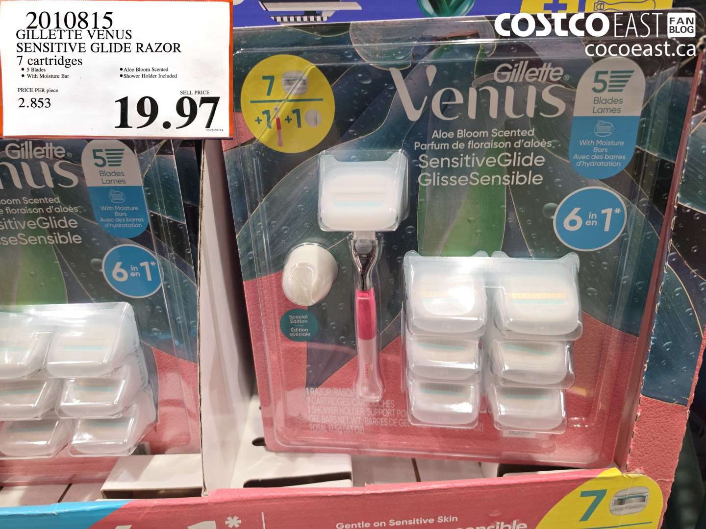 2010815 GILLETTE VENUS SENSITIVE GLIDE RAZOR 7 CARTRIDGES $19.97