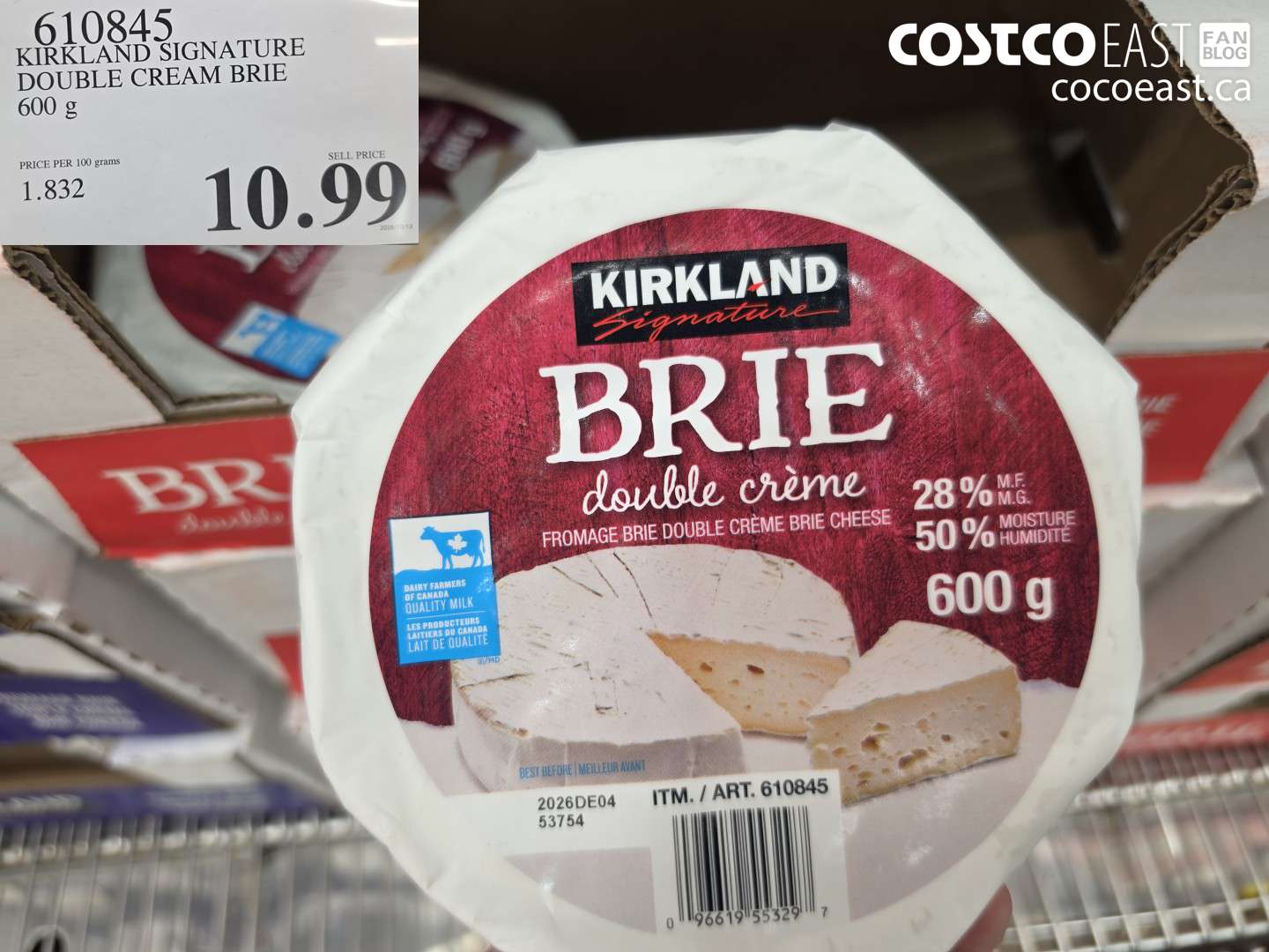610845 KIRKLAND SIGNATURE DOUBLE CREAM BRIE 600 G $10.99