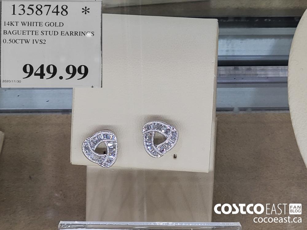 1358748 l4KT WHITE GOLD BAGUETTE STUD EARRINGS 0.50CTW IVS2 $949.99