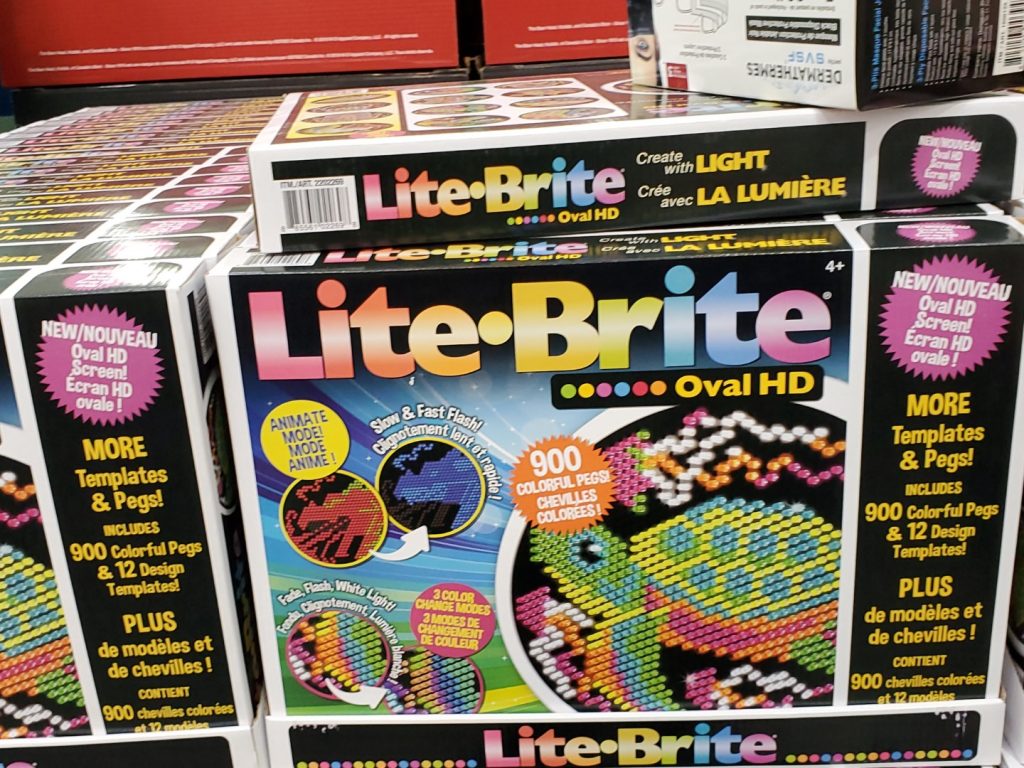 Lite Brite Oval HD Deluxe Edition with 900 Pegs 