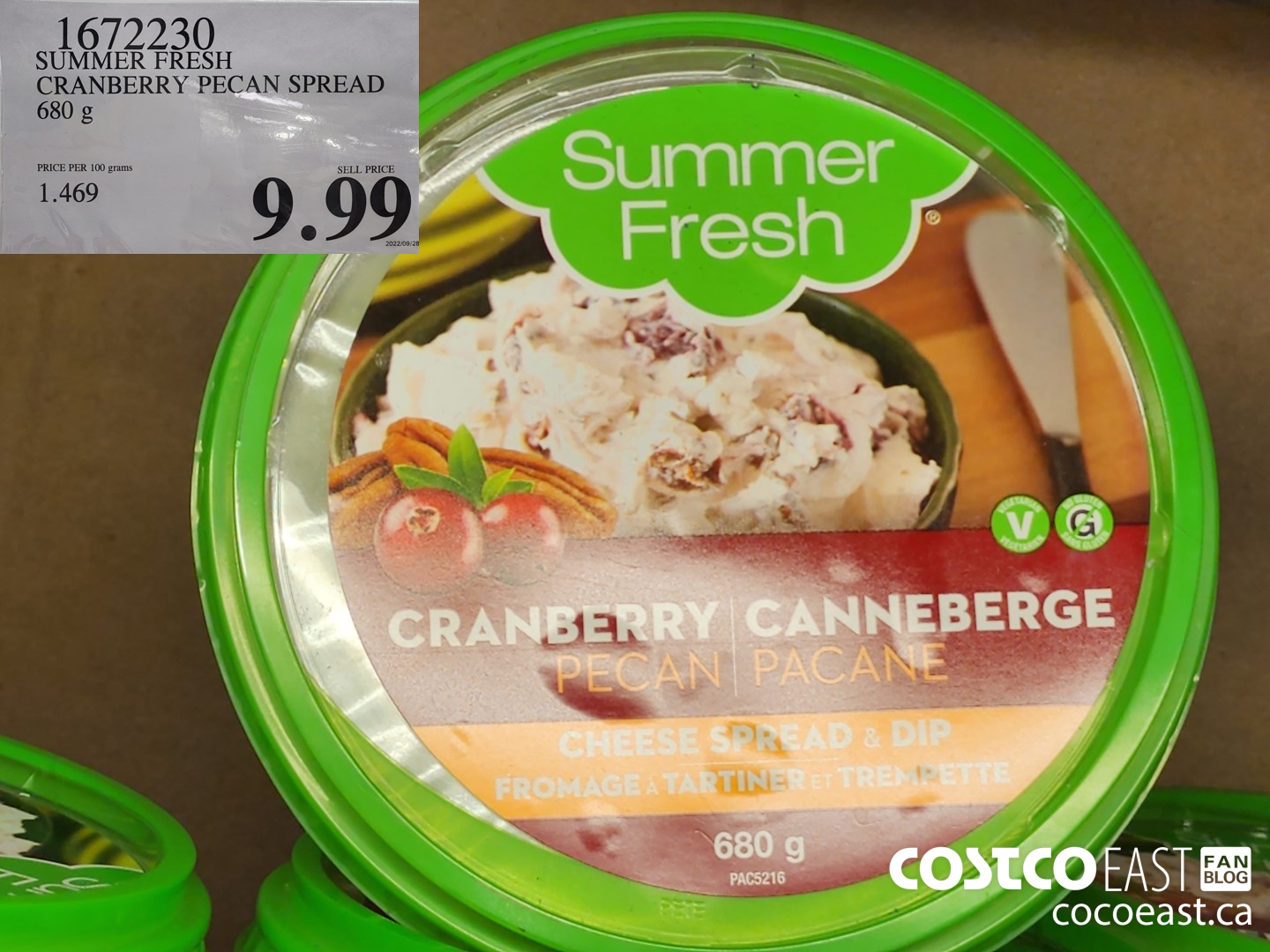1672230 SUMMER FRESH CRANBERRY PECAN SPREAD 680 g 9 99 Costco East