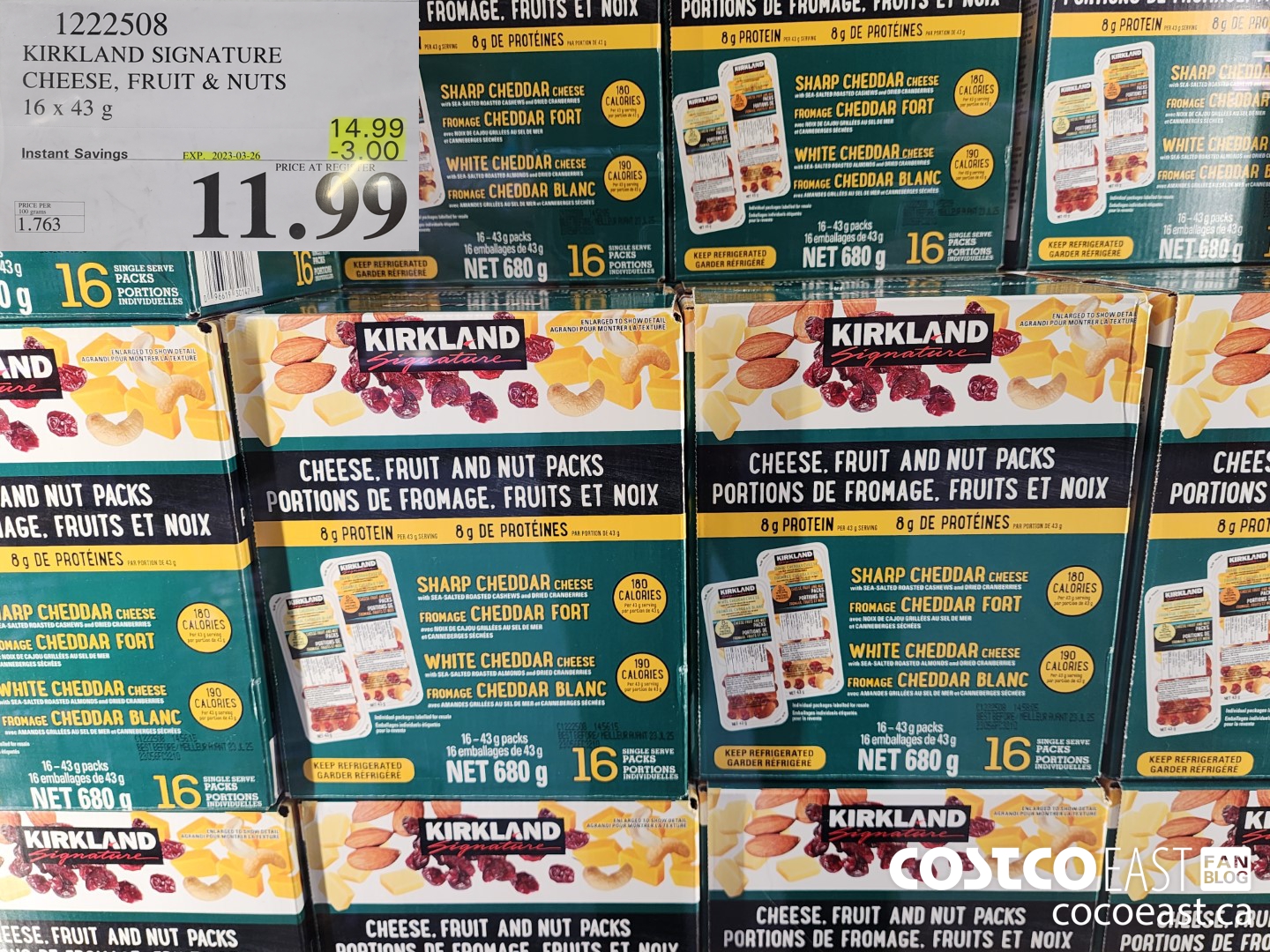 1222508 KIRKLAND SIGNATURE CHEESE FRUIT NUTS 16 x 43 g 3 00 INSTANT