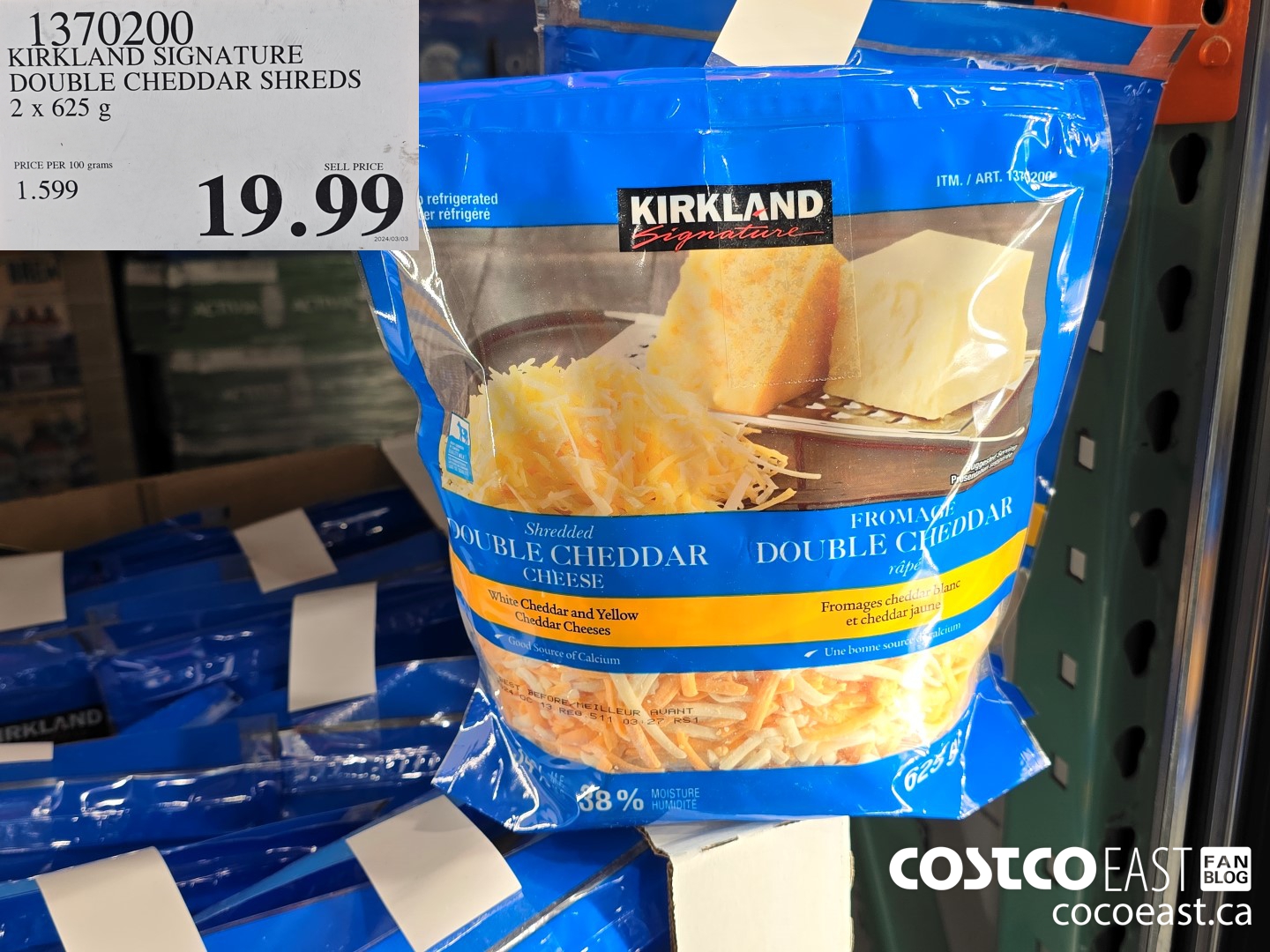 1370200 Kirkland Signature Double Cheddar Shreds 2 X 625 G 19 99 Costco East Fan Blog